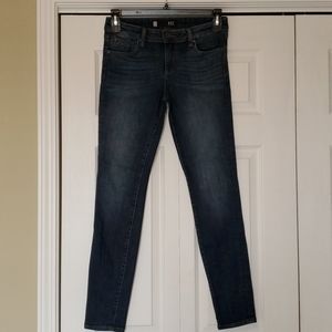 Kut from the Kloth Mia toothpick skinny dark wash